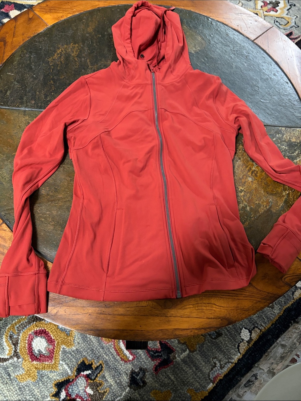 Womens NWOT lululemon hooded Nulu jacket